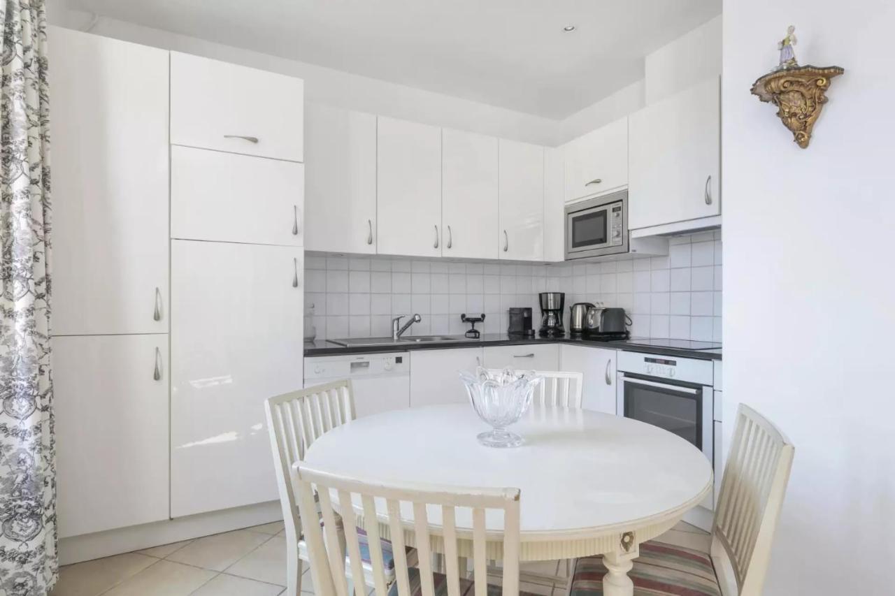 La Terrasse De Mademoiselle Apartment Versailles Exterior photo